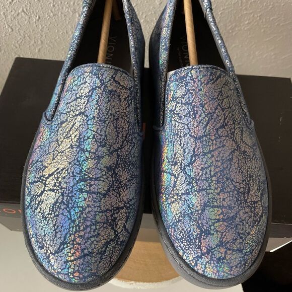 NIB Vionic Blue Metallic Avery Shoes Sizes 6, 6.5, and 7.5 - Picture 6 of 10